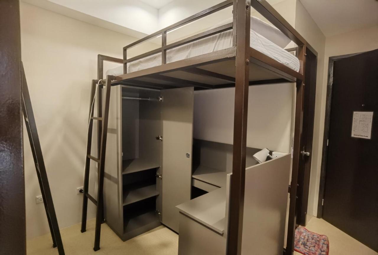 Delta Star Manor Hotell Naga  Eksteriør bilde